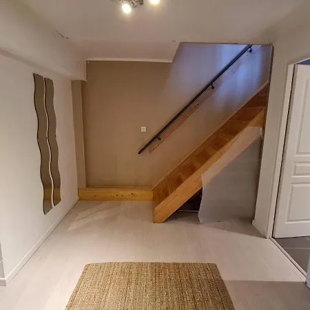 Les Balcons De L'eterlou Apartment *